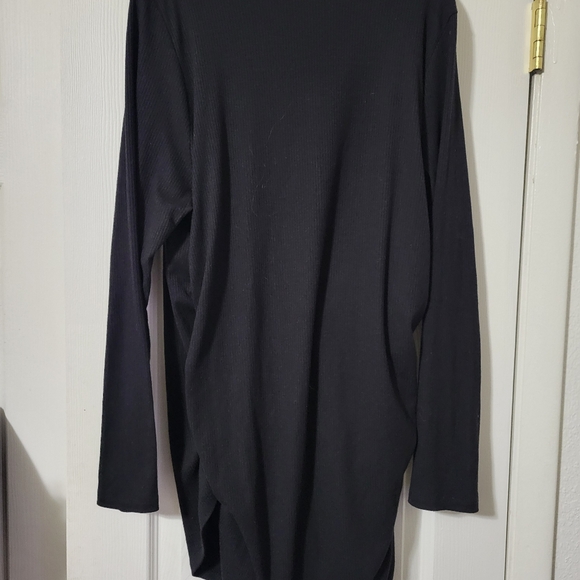 Torrid Super Soft Ribbed Knit Long Tunic Size 2X Black Low Cut Side Rooshing - Picture 2 of 5